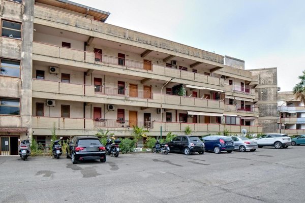 appartamento in vendita a Letojanni