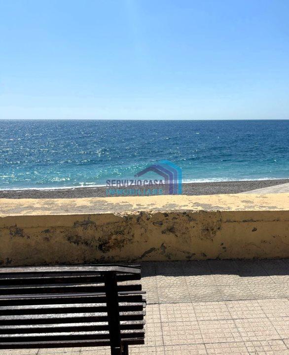 appartamento in vendita a Letojanni