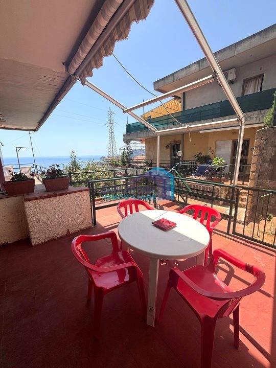 appartamento in vendita a Letojanni