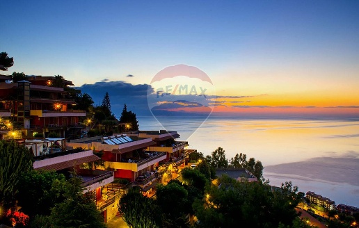 multiproprieta in vendita a Letojanni