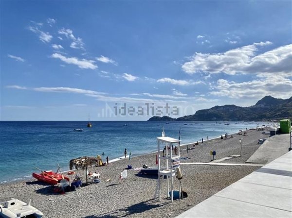 appartamento in vendita a Letojanni