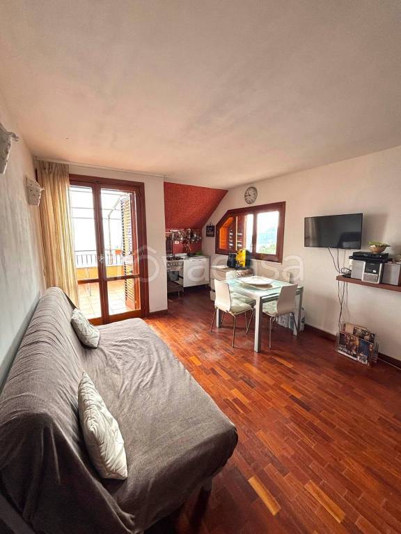 appartamento in vendita a Letojanni