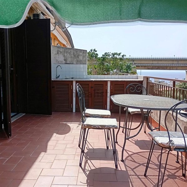 appartamento in vendita a Letojanni