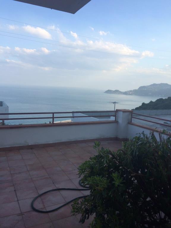 appartamento in vendita a Letojanni