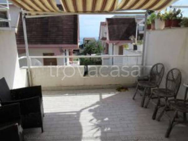 appartamento in vendita a Letojanni