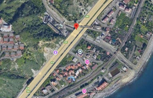 appartamento in vendita a Letojanni