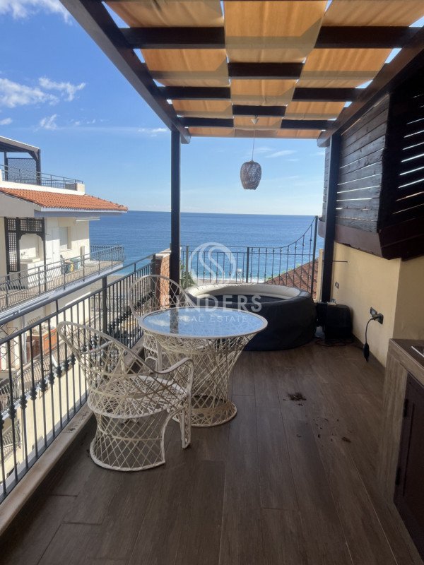 appartamento in vendita a Letojanni