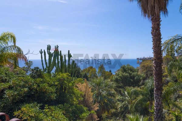 appartamento in vendita a Letojanni