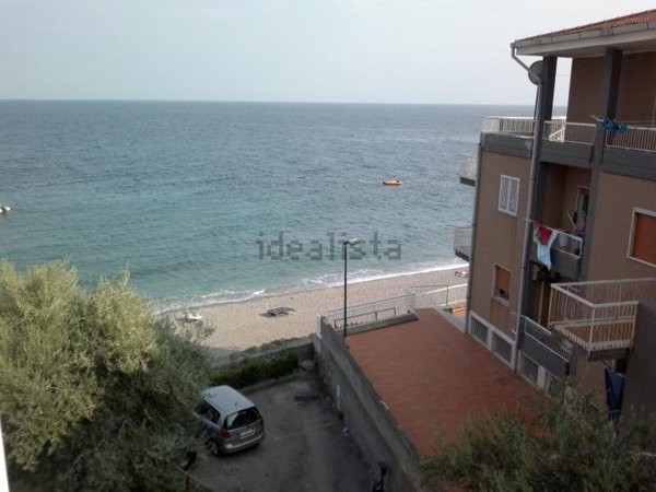 appartamento in vendita a Letojanni