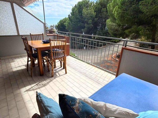 appartamento in vendita a Letojanni