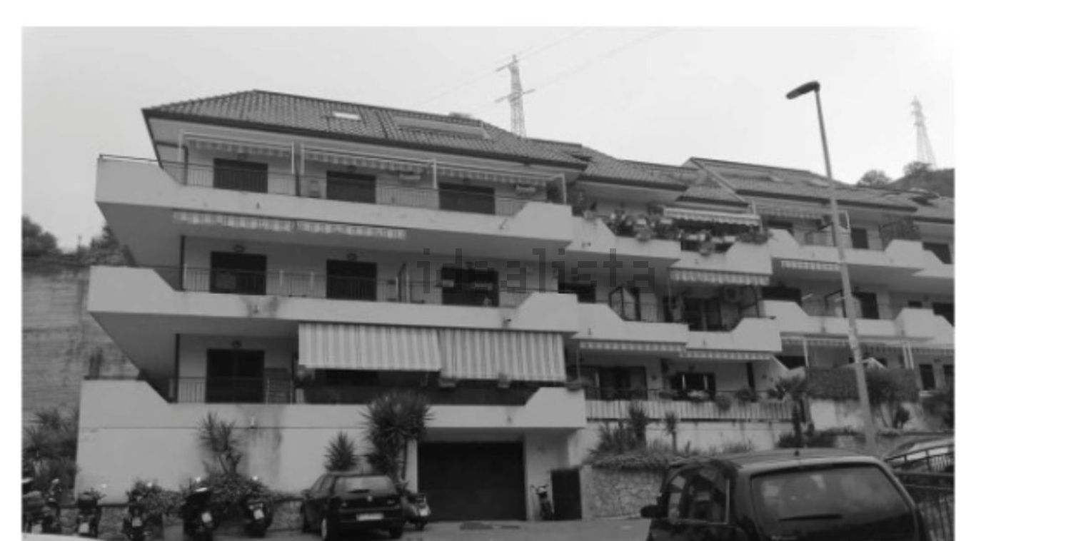 appartamento in vendita a Letojanni