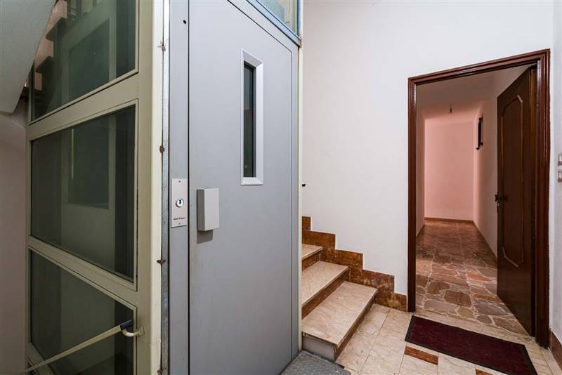 appartamento in vendita a Letojanni