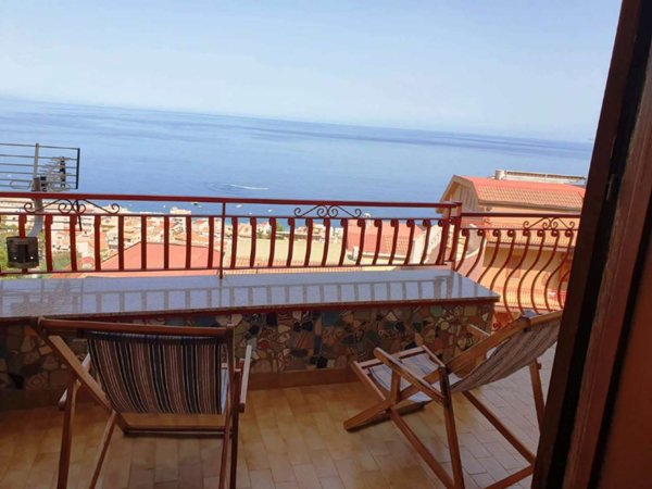 appartamento in vendita a Letojanni