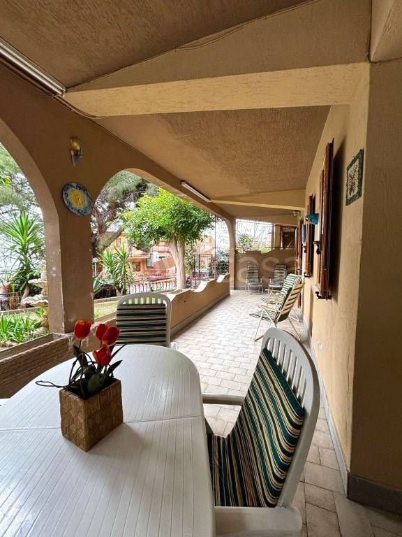 appartamento in vendita a Letojanni