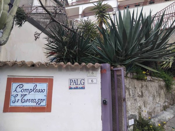 appartamento in vendita a Letojanni