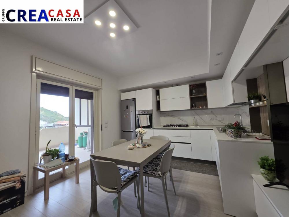 appartamento in vendita a Letojanni