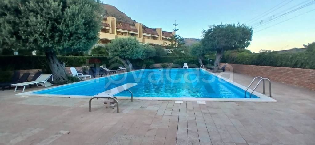 appartamento in vendita a Letojanni