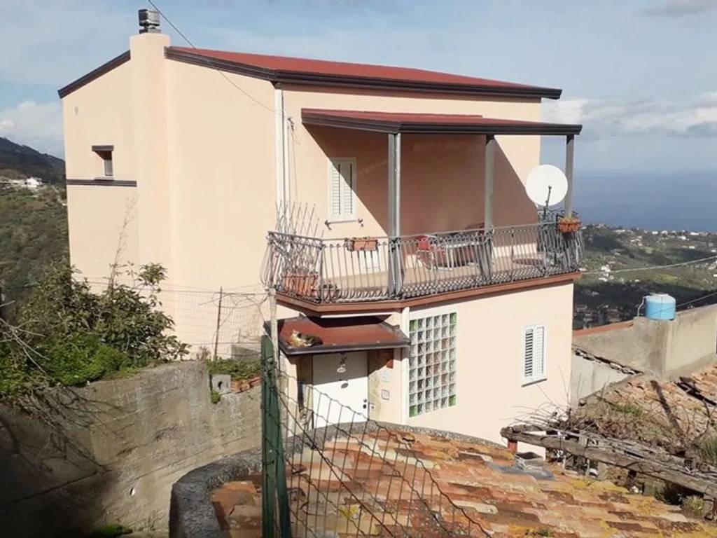 appartamento in vendita a Librizzi