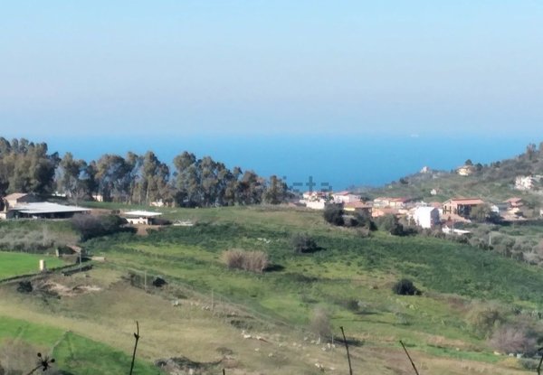 casa indipendente in vendita a Librizzi