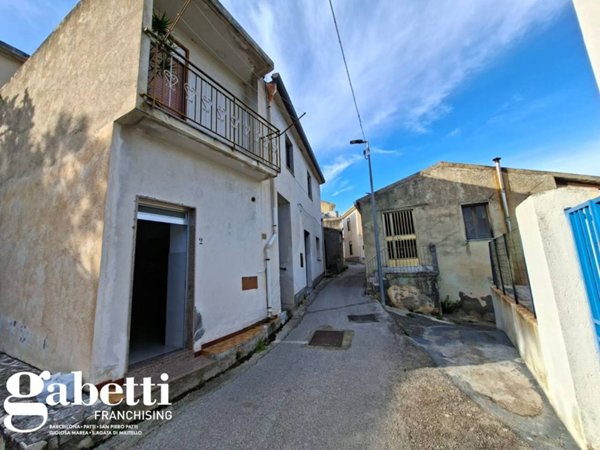 casa indipendente in vendita a Librizzi in zona Colla Maffone