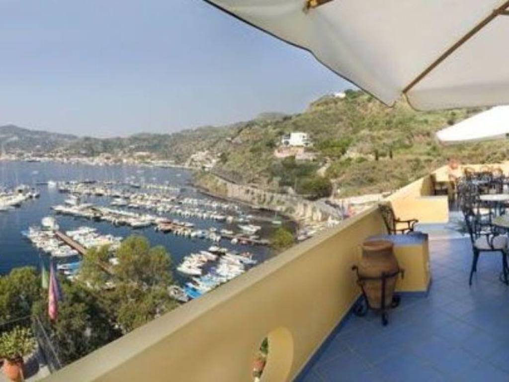 negozio in vendita a Lipari