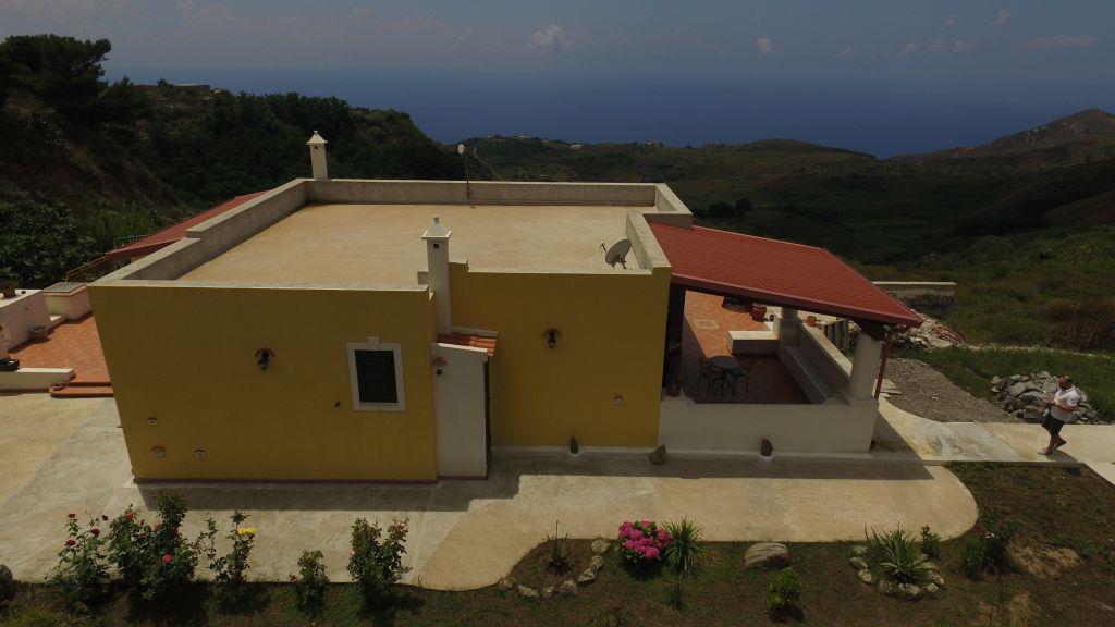 casa indipendente in vendita a Lipari