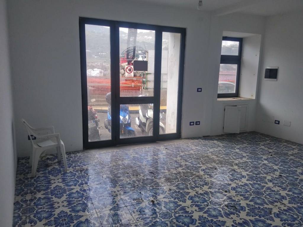 negozio in vendita a Lipari