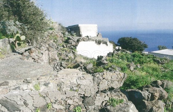 casa indipendente in vendita a Lipari