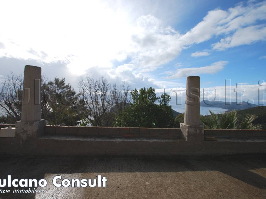 casa indipendente in vendita a Lipari