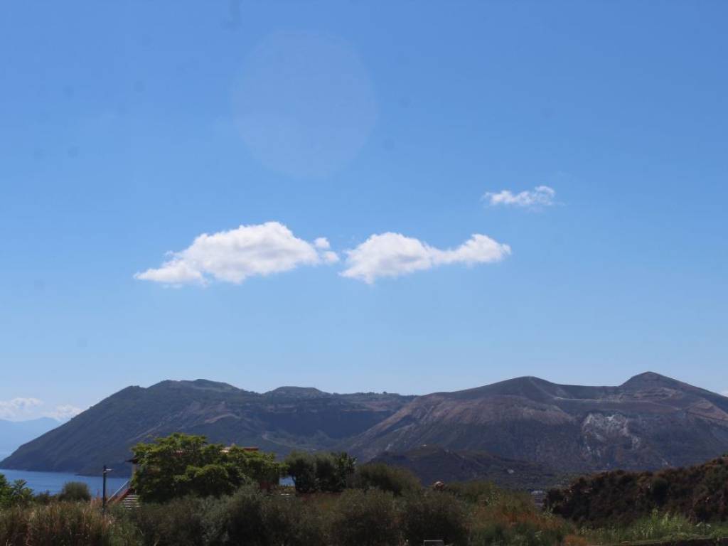 casa indipendente in vendita a Lipari