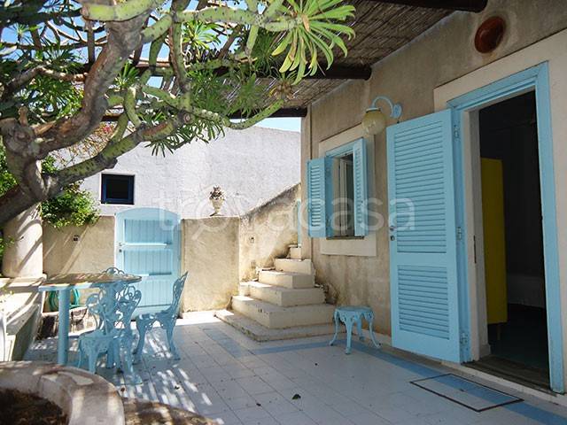 casa indipendente in vendita a Lipari