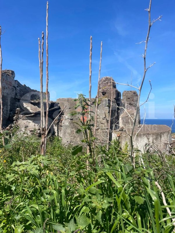 casa indipendente in vendita a Lipari
