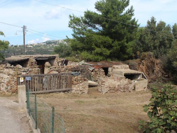 casa indipendente in vendita a Lipari