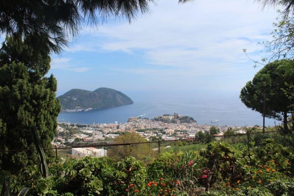 casa indipendente in vendita a Lipari