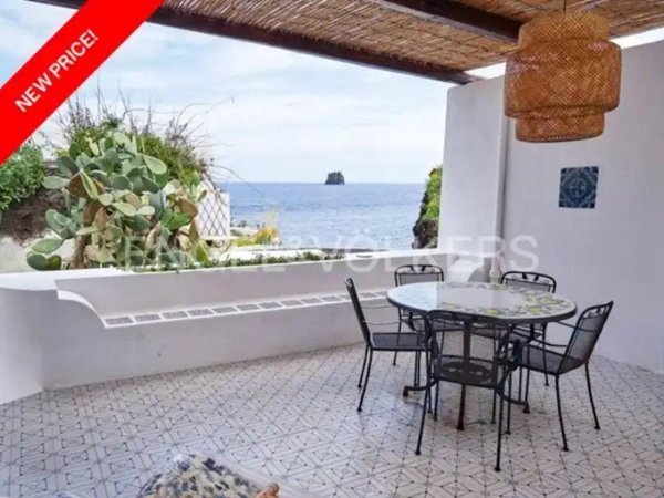 casa indipendente in vendita a Lipari