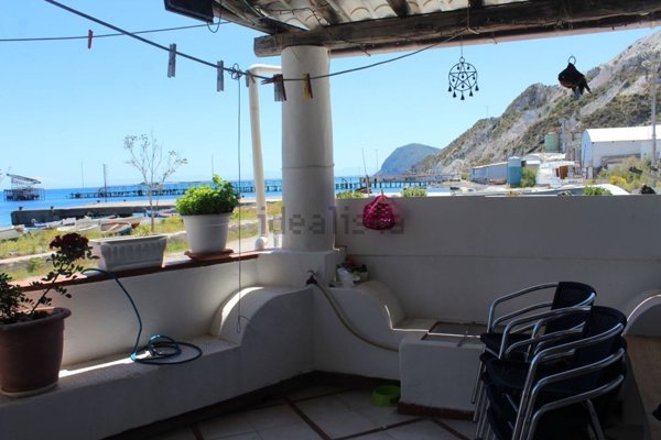 casa indipendente in vendita a Lipari