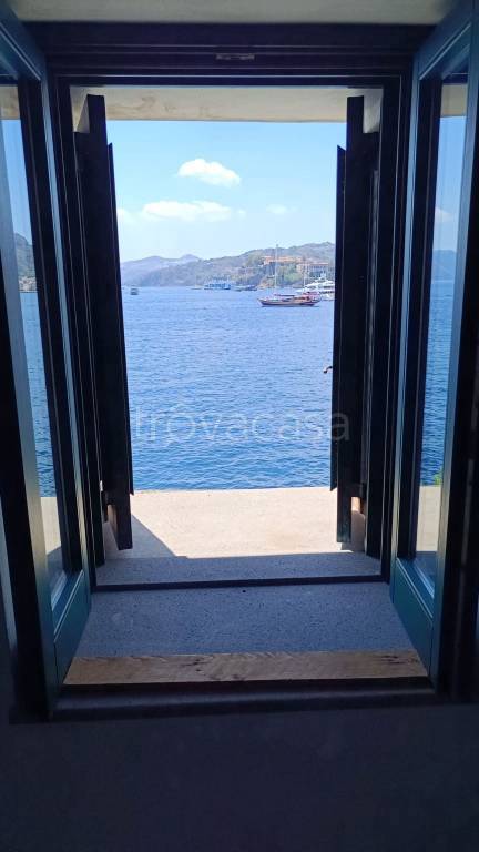 casa indipendente in vendita a Lipari