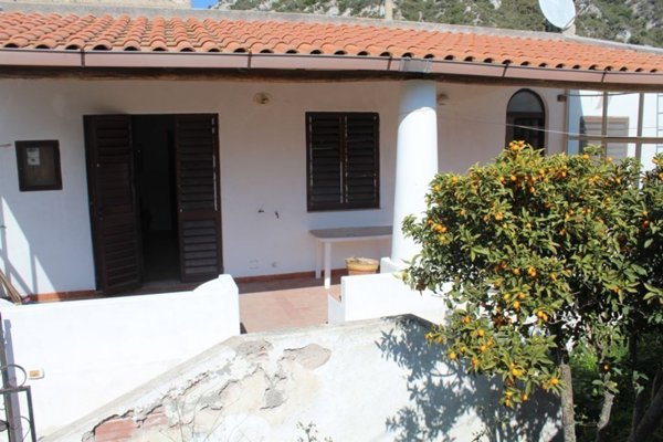 casa indipendente in vendita a Lipari