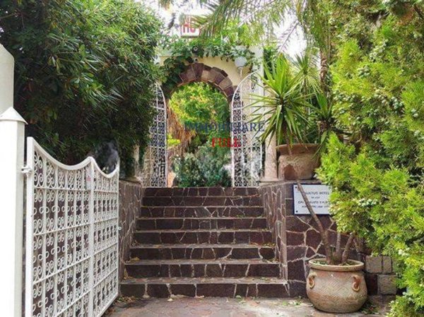 negozio in vendita a Lipari