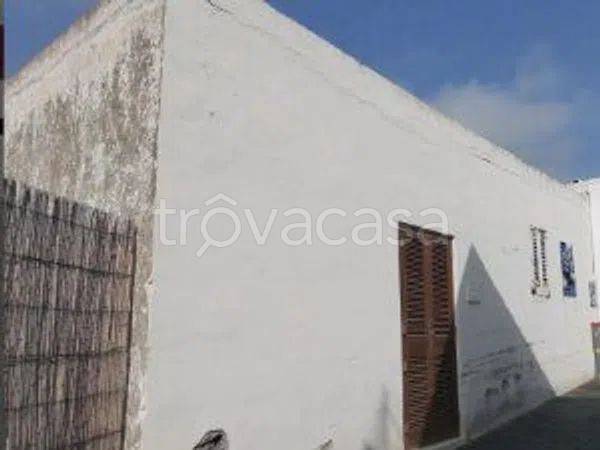 casa indipendente in vendita a Lipari