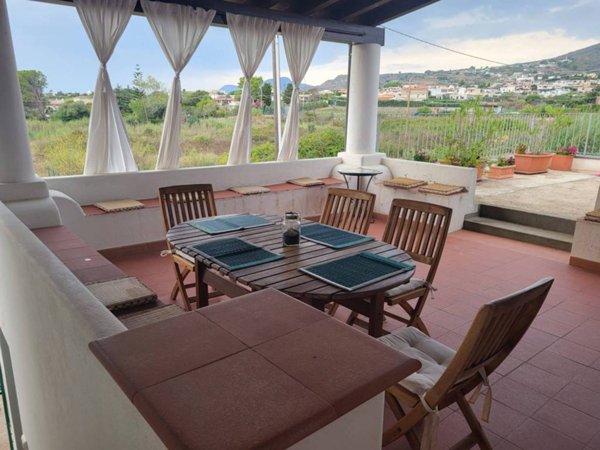 casa indipendente in vendita a Lipari