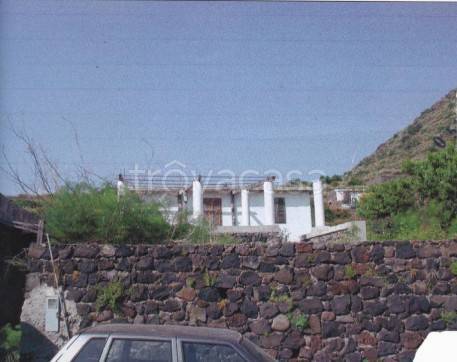 casa indipendente in vendita a Lipari
