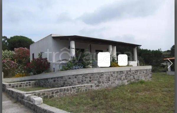 casa indipendente in vendita a Lipari
