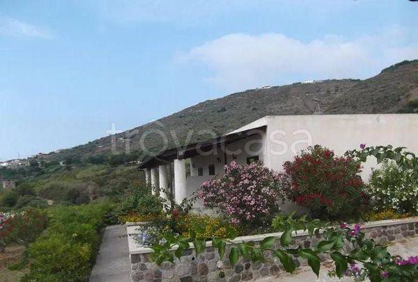 casa indipendente in vendita a Lipari