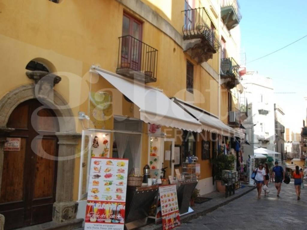 appartamento in vendita a Lipari