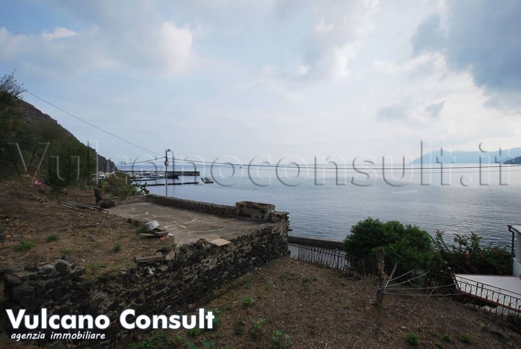 casa indipendente in vendita a Lipari