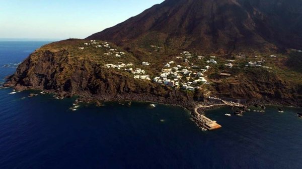 casa indipendente in vendita a Lipari