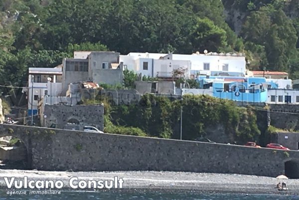 quadrivano in vendita a Lipari