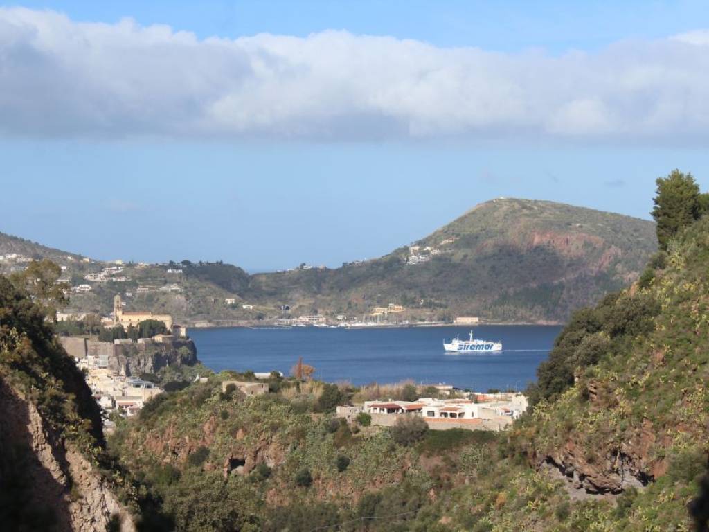 casa indipendente in vendita a Lipari