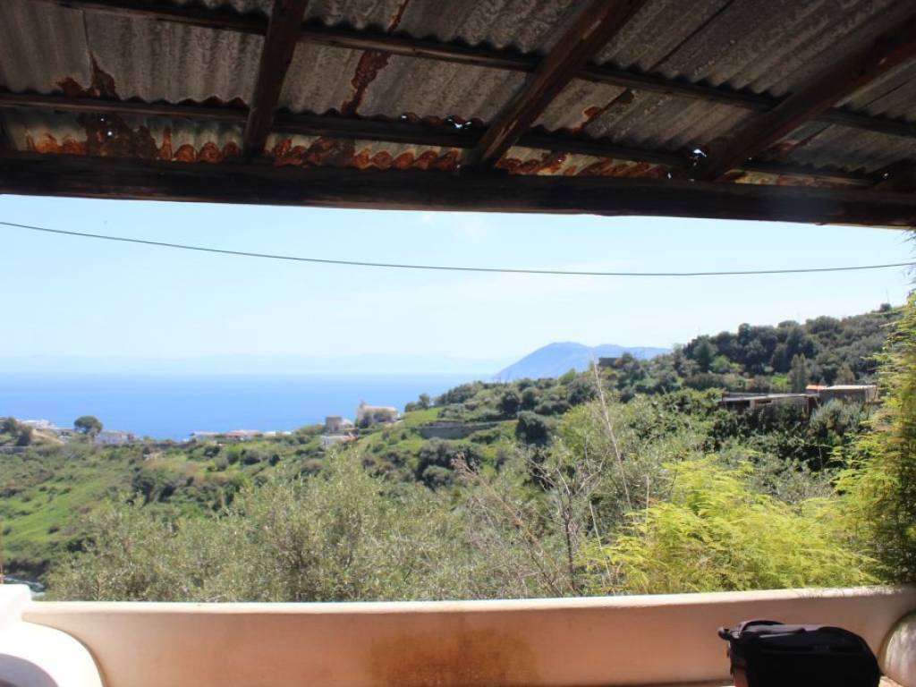 casa indipendente in vendita a Lipari